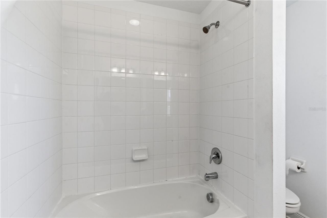 9714 Provencal Avenue, Seffner, FL 33584 Photo