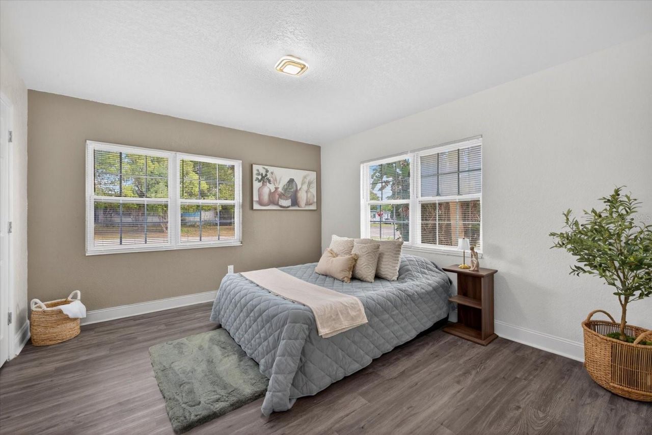 712 S Crest Avenue , Clearwater, FL 33756 Photo