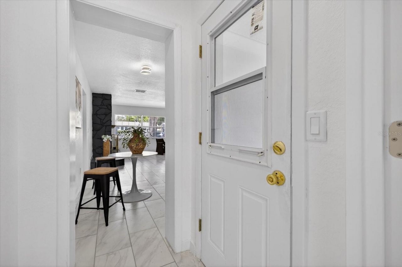 1465 Parkwood Street , Clearwater, FL 33755 Photo