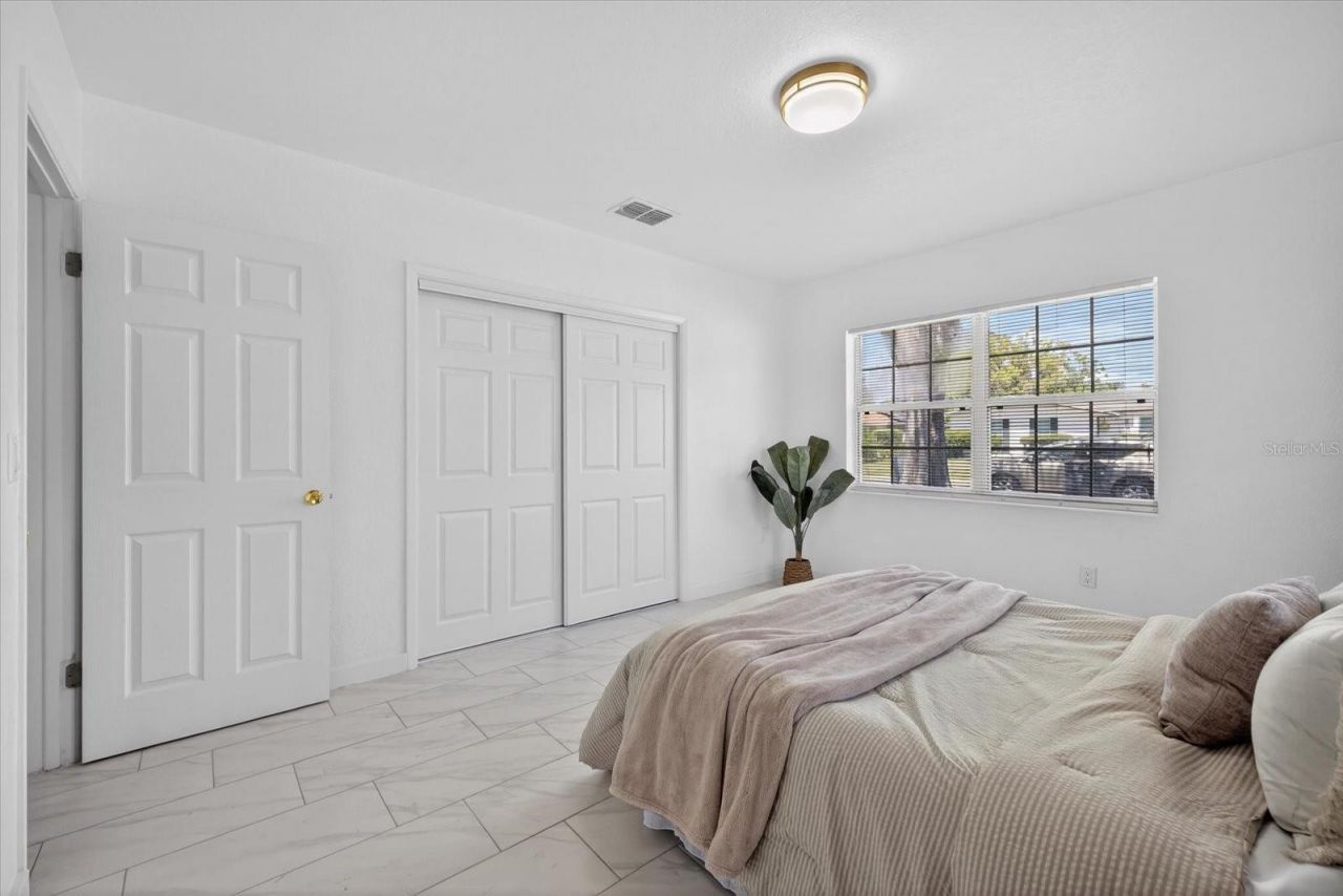 1465 Parkwood Street , Clearwater, FL 33755 Photo