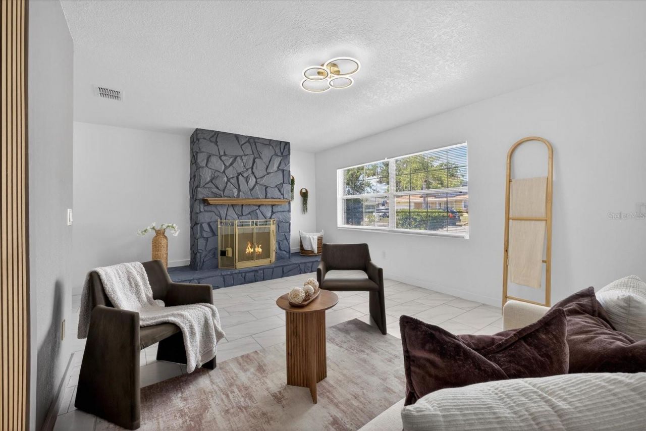 1465 Parkwood Street , Clearwater, FL 33755 Photo