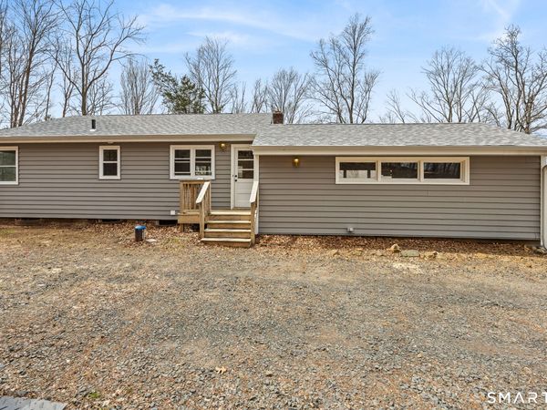 110 Stage Coach, Durham, CT 06422