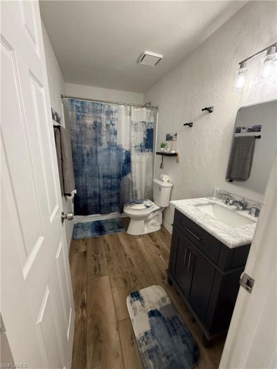 525 SE Van Loon Ter, Cape Coral, FL 33990 Photo