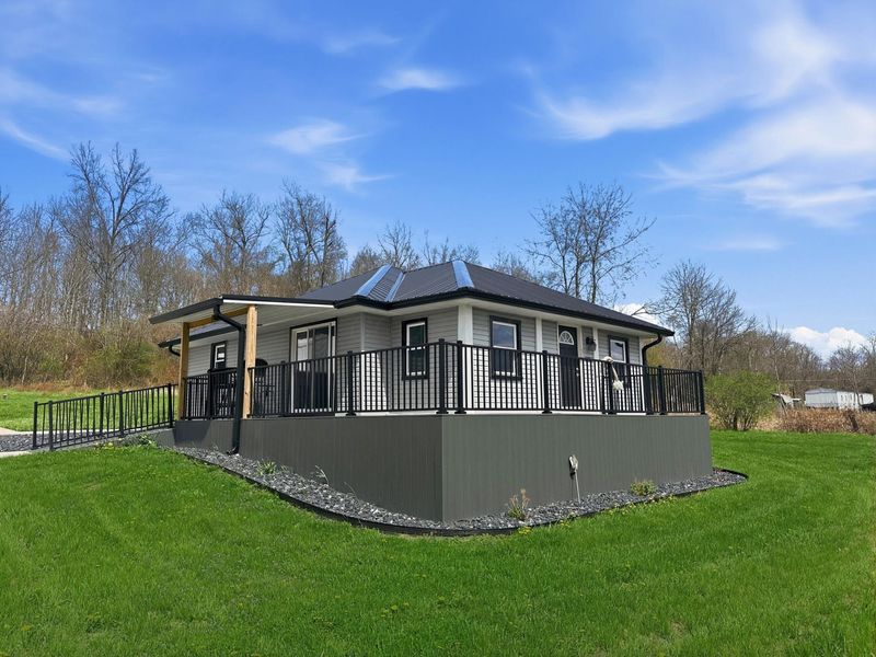 3227 State Route 37 E, Junction City, OH 43748 Photo 1