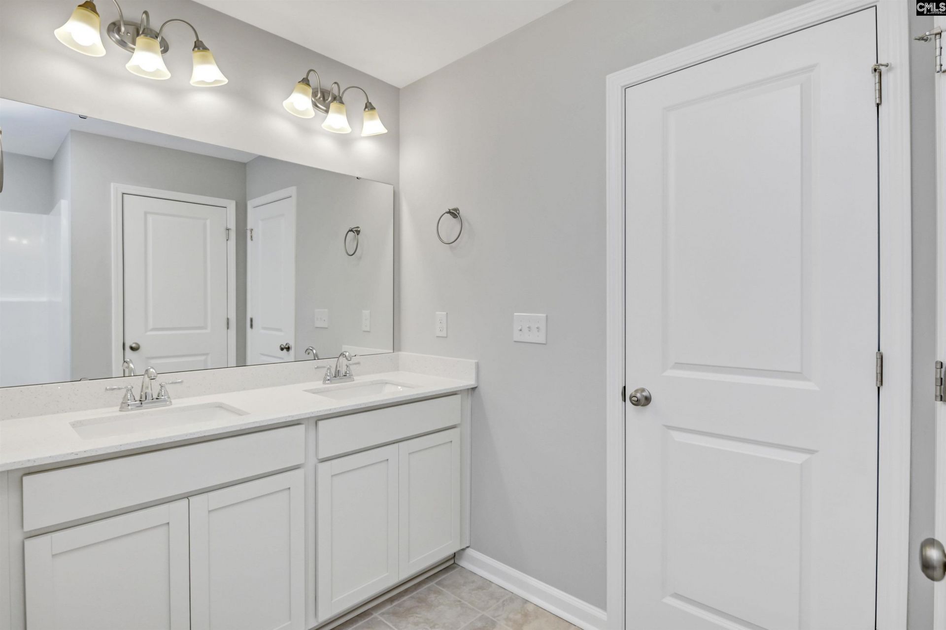 923 Blenheim Way Photo 19