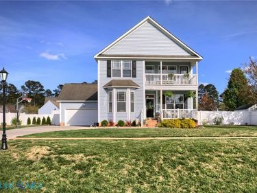 6181 Roland Smith Drive , Gloucester, VA 23061
