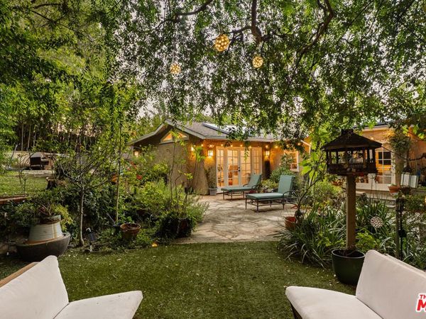 4009 Woodman , Sherman Oaks, CA 91423