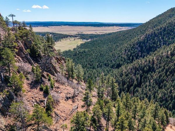 13912 Woodmoor West Drive, Larkspur, CO 80118