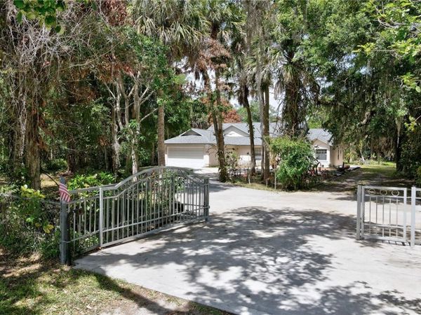 6930 41st Street, Vero Beach, FL 32967