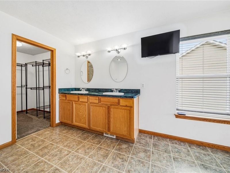 783 Outrigger Cove, Painesville Township, OH 44077 Photo 24