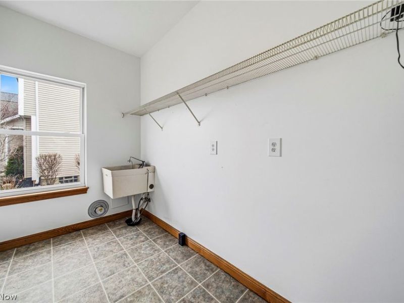 783 Outrigger Cove, Painesville Township, OH 44077 Photo 6