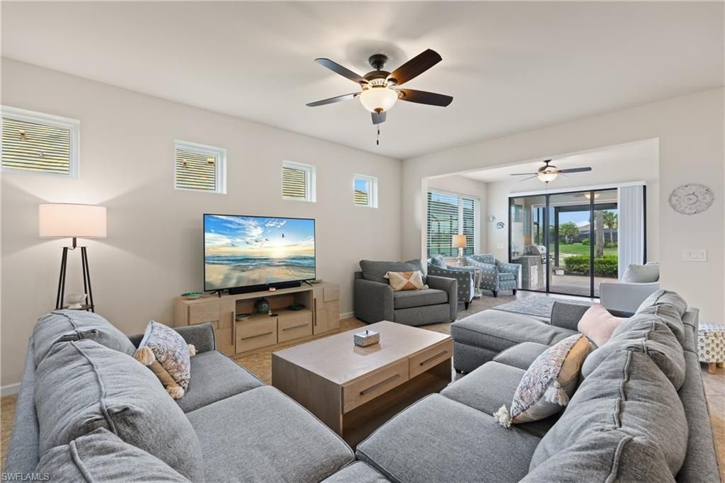 7022 Live Oak Dr, Naples, FL 34114 Photo