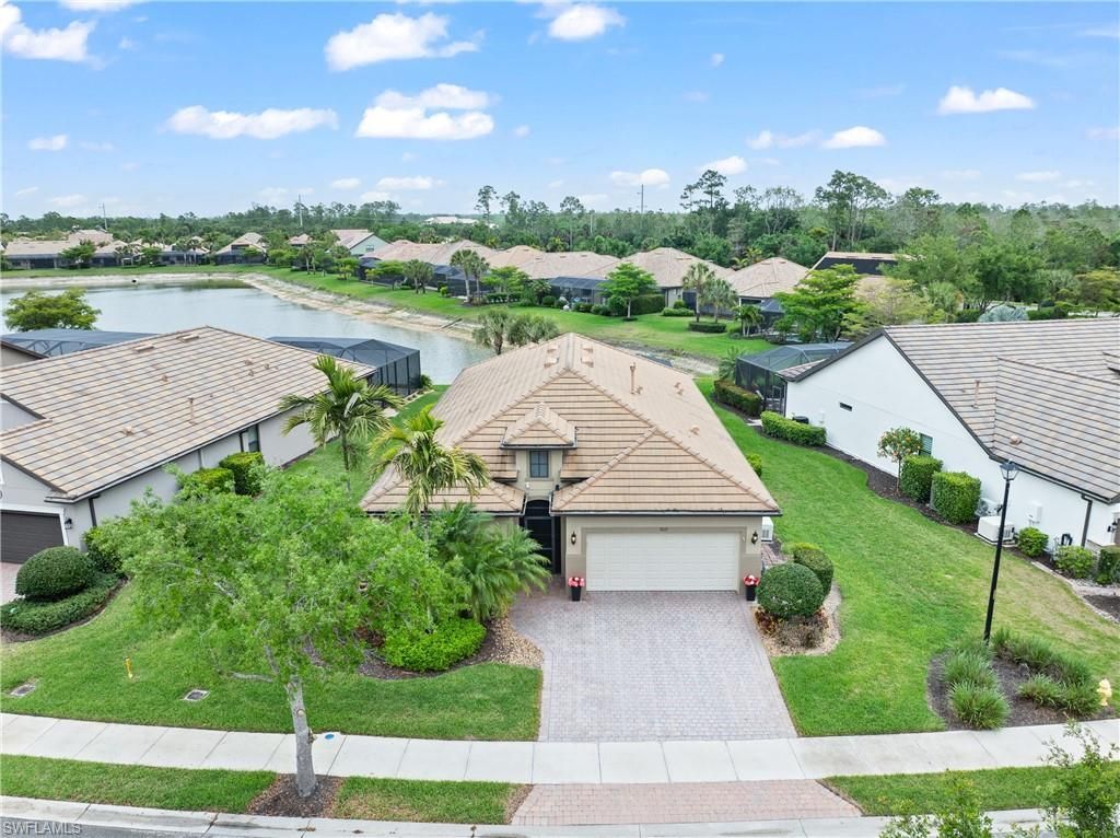 7022 Live Oak Dr, Naples, FL 34114 Photo