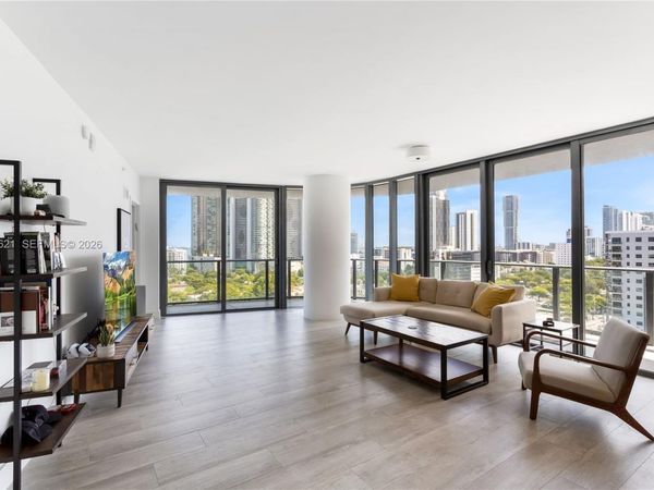 121 NE 34th St , Unit 1204, Miami, FL 33137