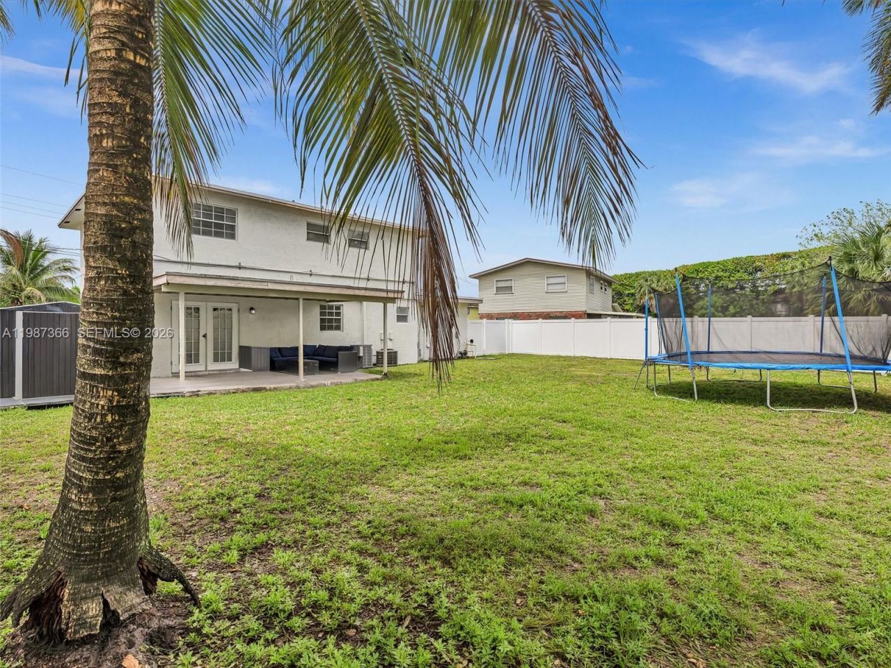 1220 NW 52nd Ave , Lauderhill, FL 33313 Photo