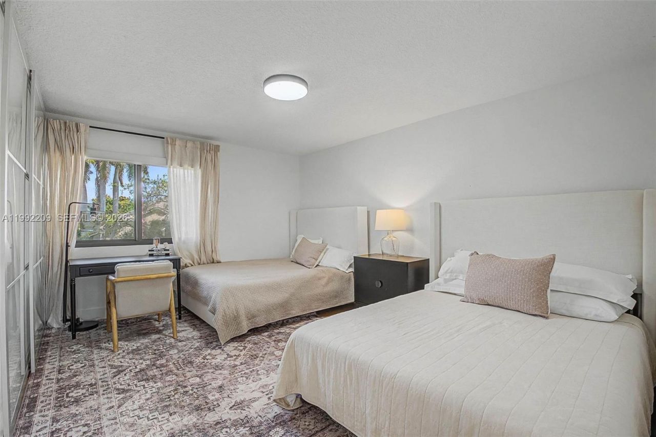 17504 SW 12th St , Pembroke Pines, FL 33029 Photo