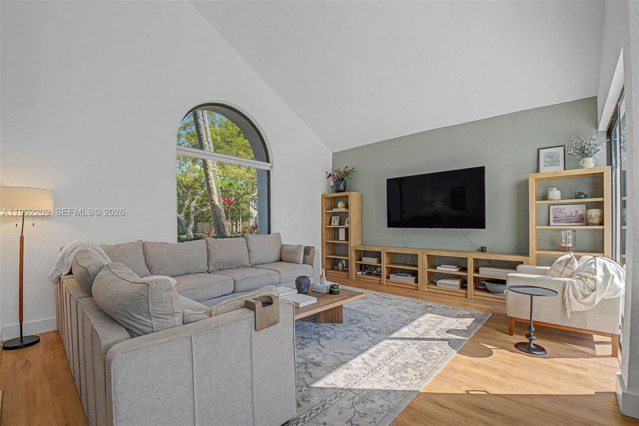 17504 SW 12th St , Pembroke Pines, FL 33029 Photo