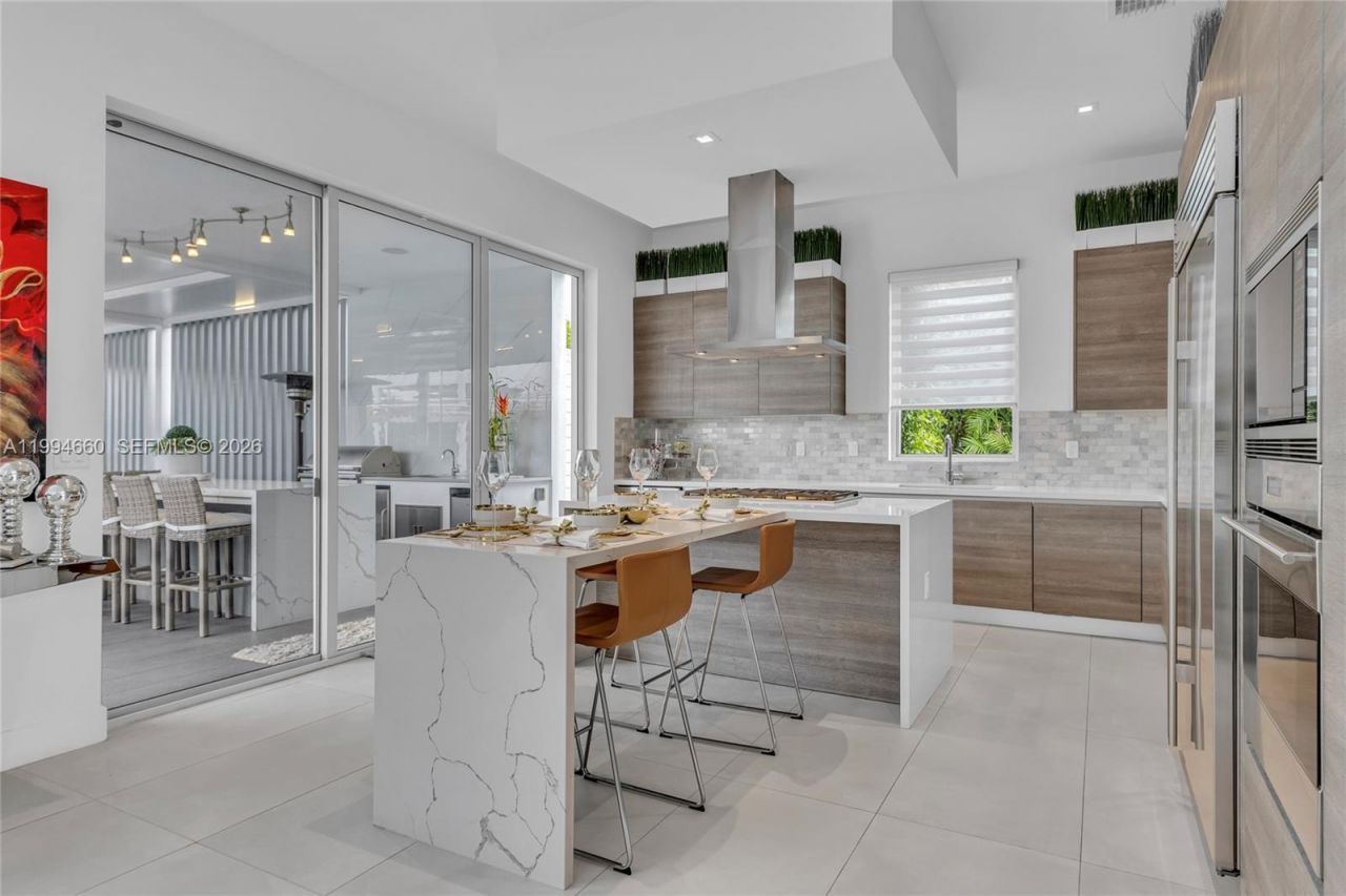 16631 Sunset Way, Weston, FL 33326 Photo