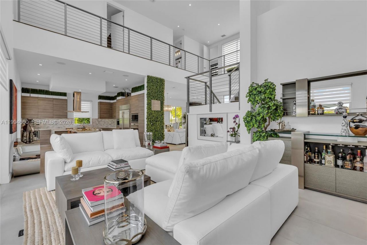 16631 Sunset Way, Weston, FL 33326 Photo