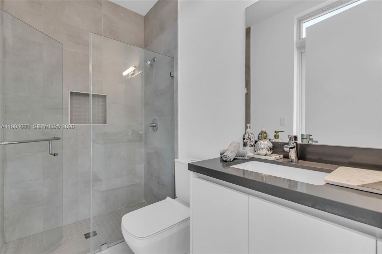 16631 Sunset Way, Weston, FL 33326 Photo