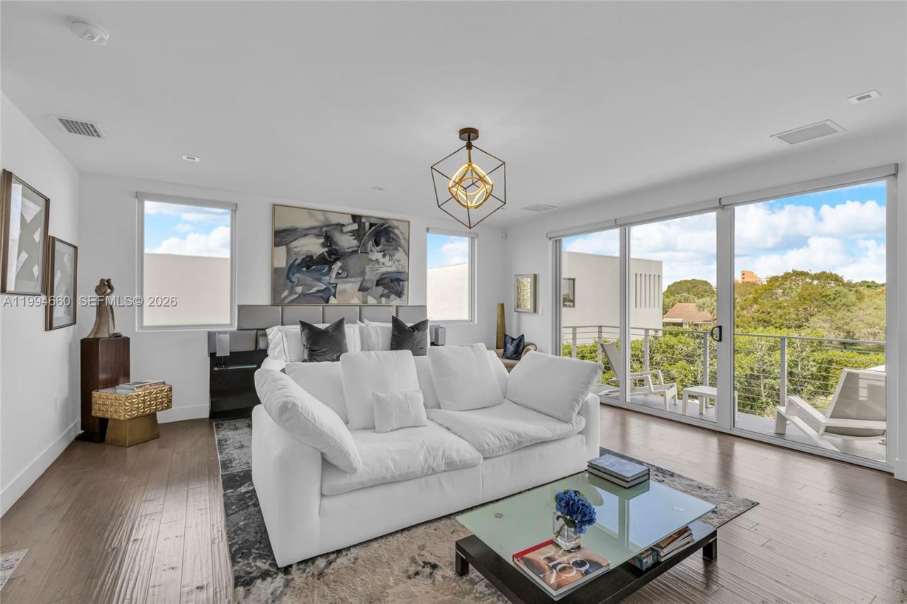 16631 Sunset Way, Weston, FL 33326 Photo