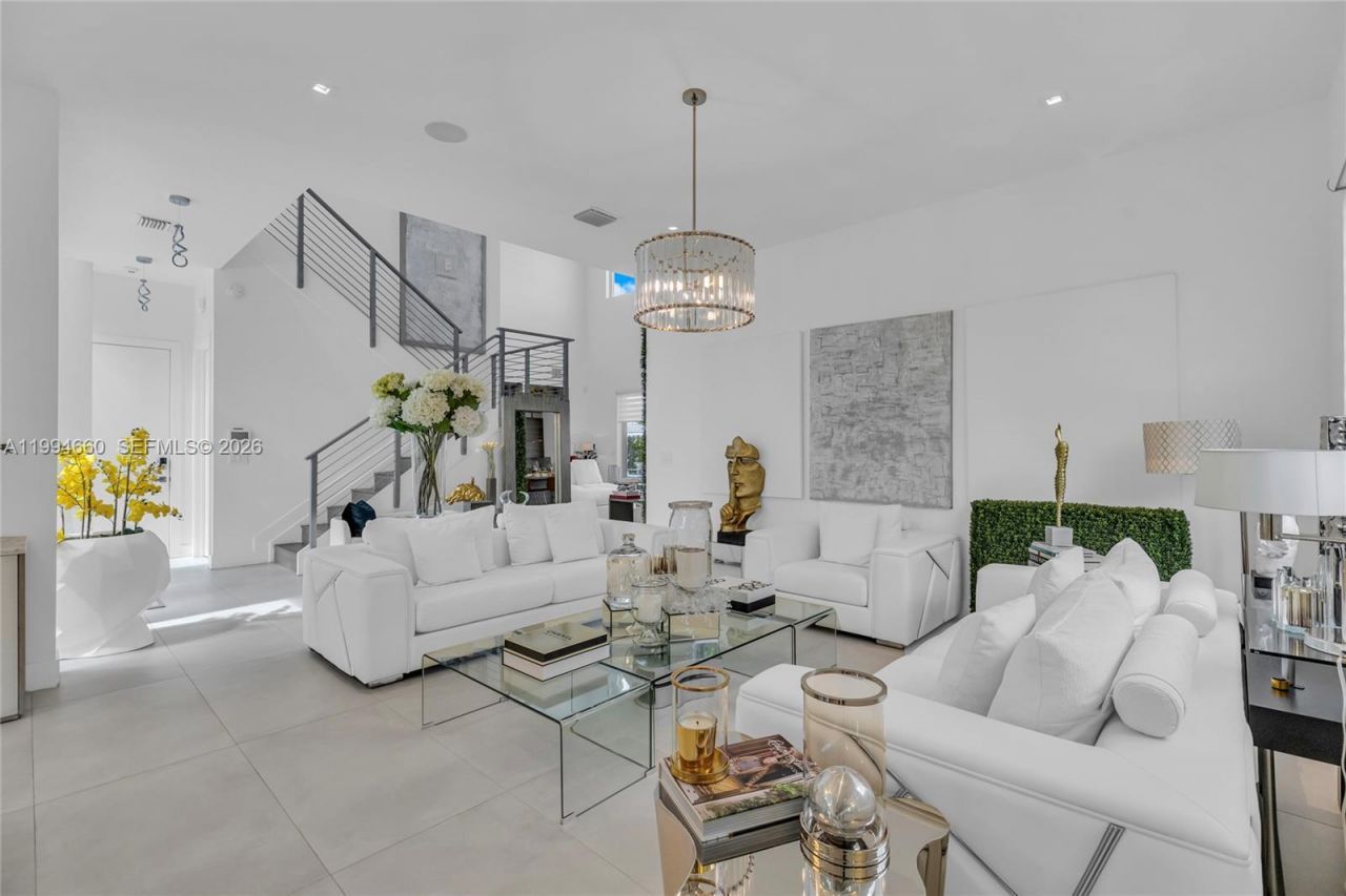 16631 Sunset Way, Weston, FL 33326 Photo