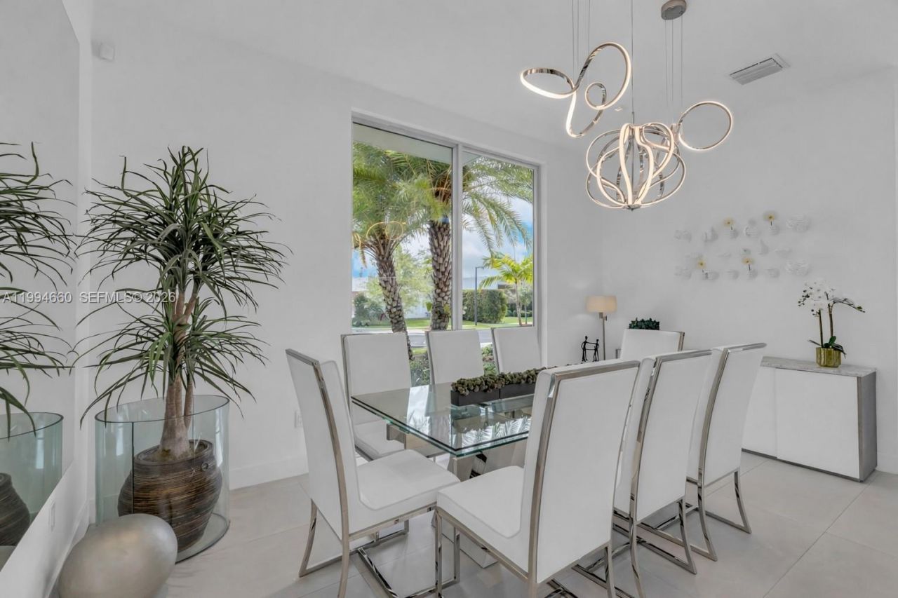 16631 Sunset Way, Weston, FL 33326 Photo