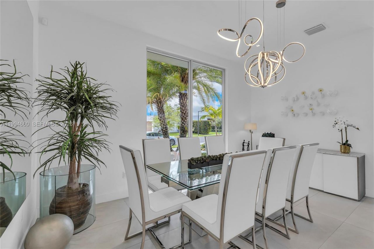 16631 Sunset Way, Weston, FL 33326 Photo