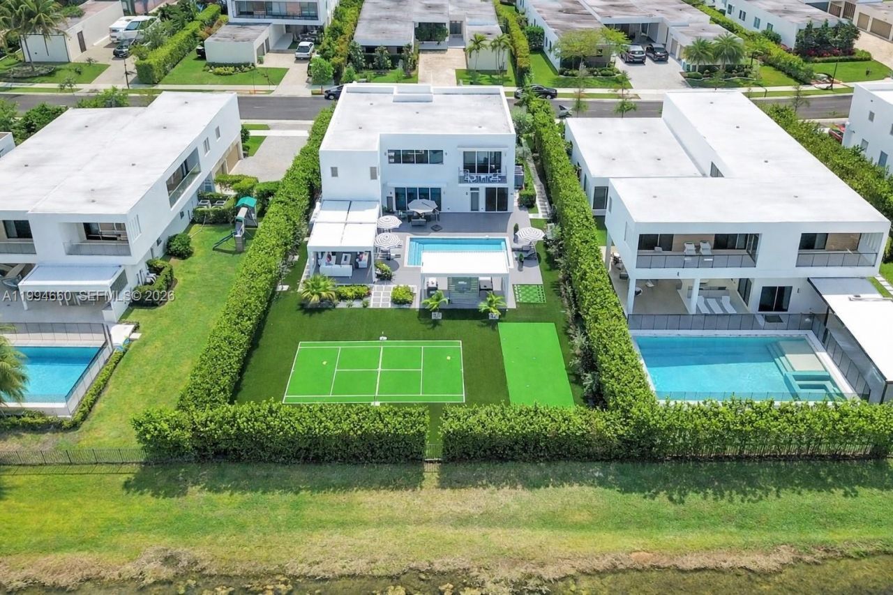 16631 Sunset Way, Weston, FL 33326 Photo