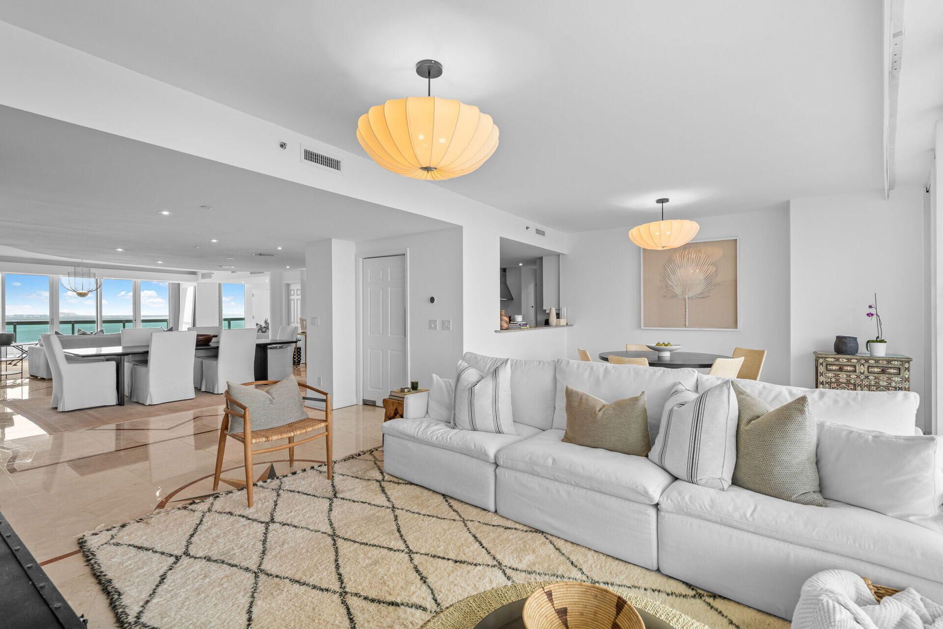 1643 Brickell Ave, Unit 2805, Miami, FL 33129 Photo