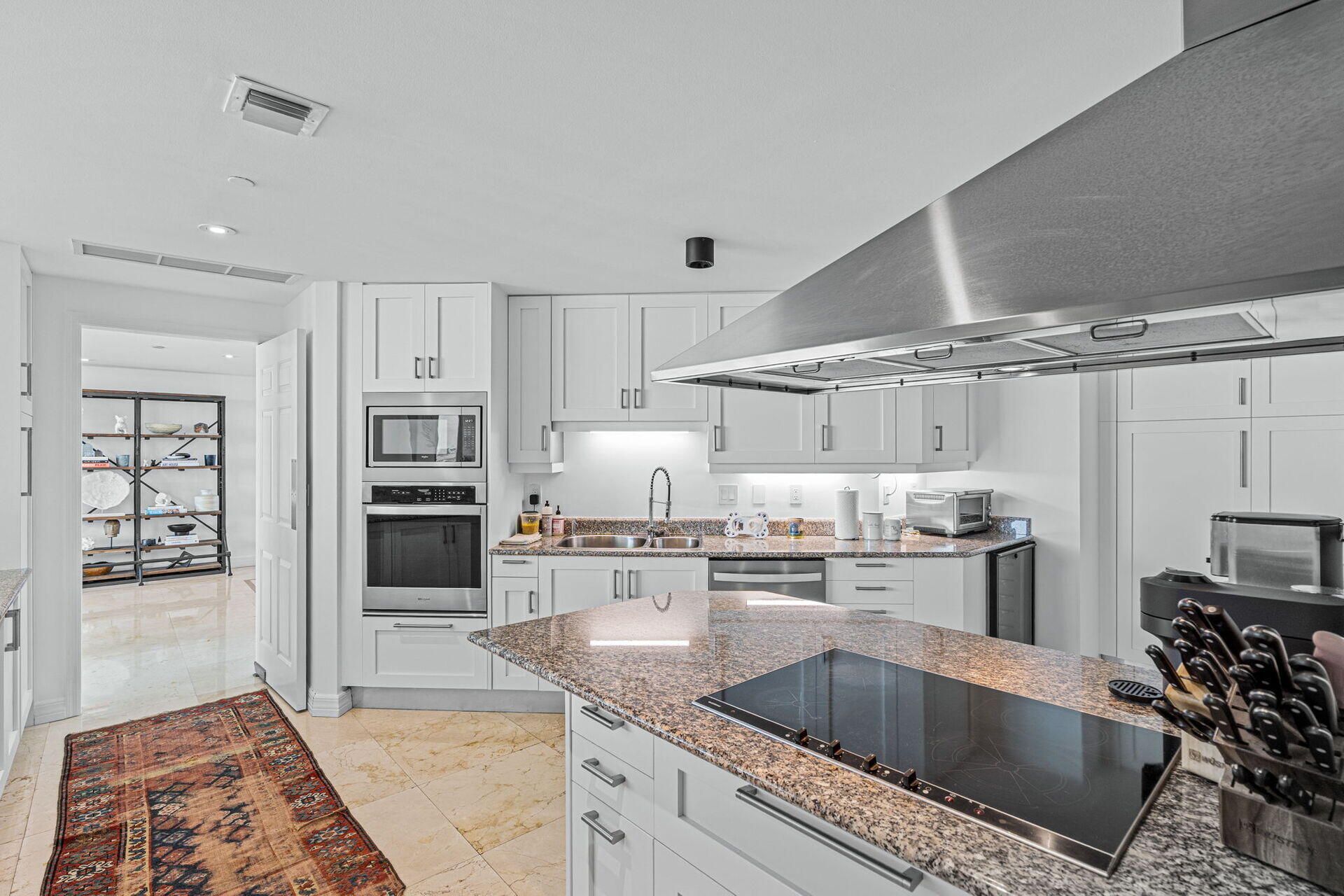 1643 Brickell Ave, Unit 2805, Miami, FL 33129 Photo