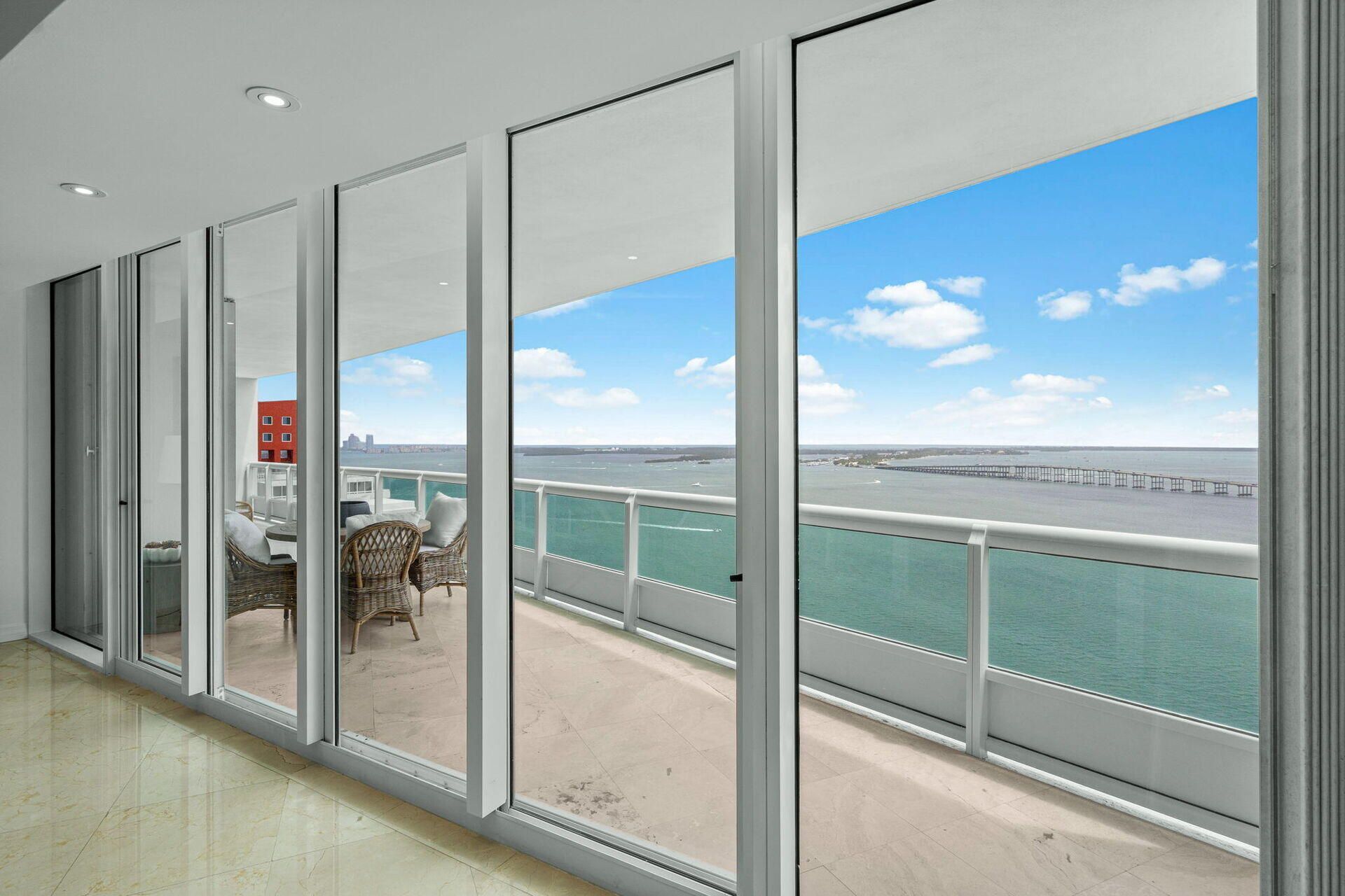 1643 Brickell Ave, Unit 2805, Miami, FL 33129 Photo