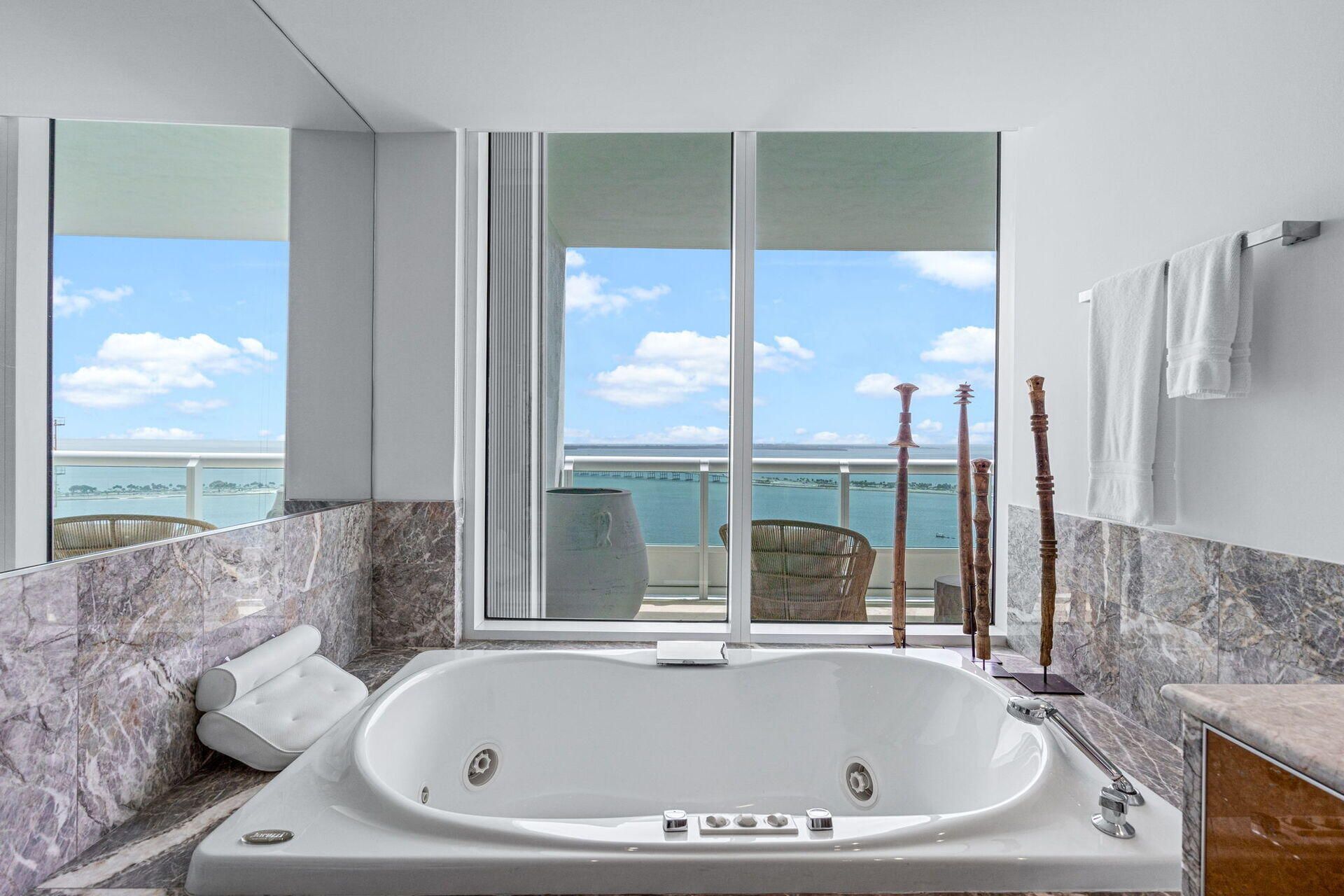 1643 Brickell Ave, Unit 2805, Miami, FL 33129 Photo