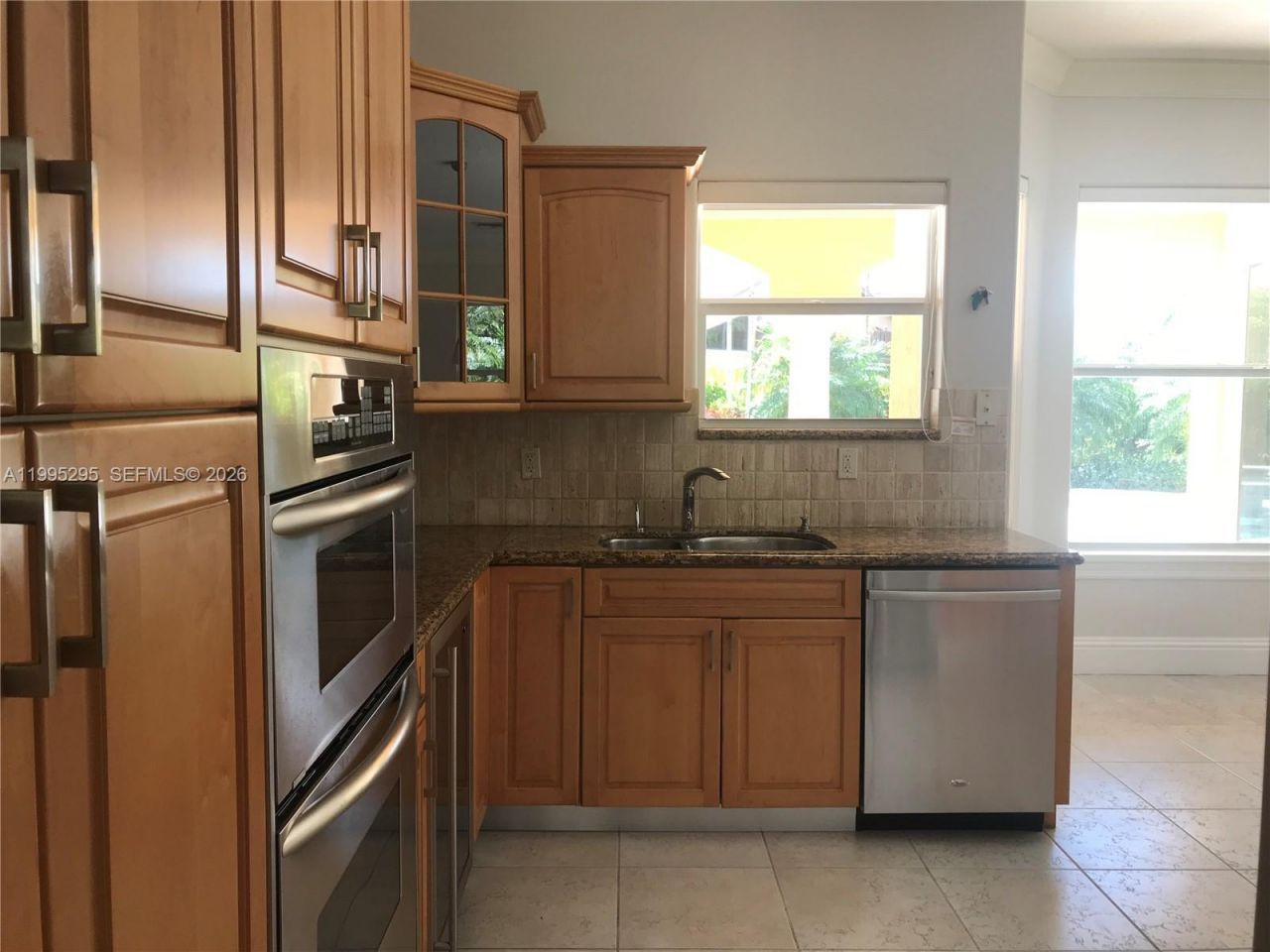 8750 SW 164th St , Palmetto Bay, FL 33157 Photo