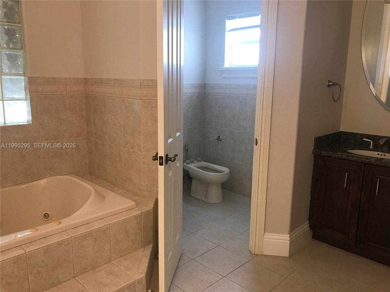 8750 SW 164th St , Palmetto Bay, FL 33157 Photo