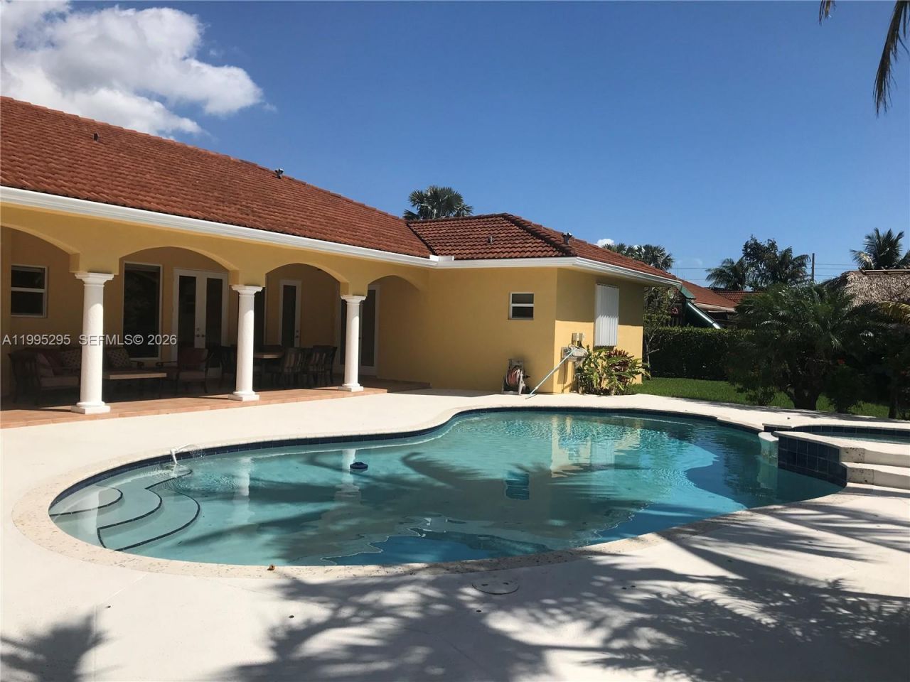 8750 SW 164th St , Palmetto Bay, FL 33157 Photo