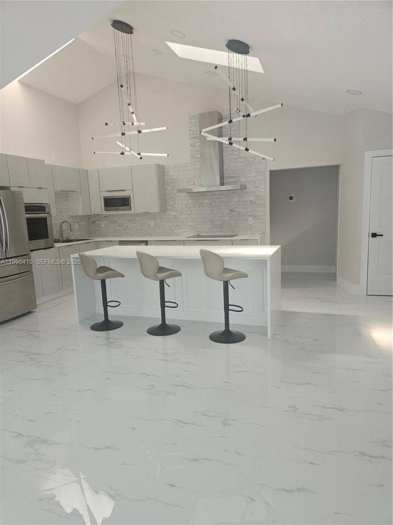 . Alford Court, Palm Beach Gardens, FL 33418 Photo