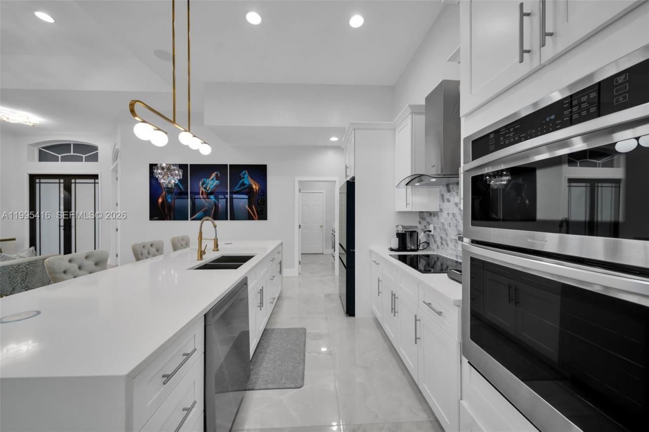 1024 NW 23 , Cape Coral, FL 33993 Photo