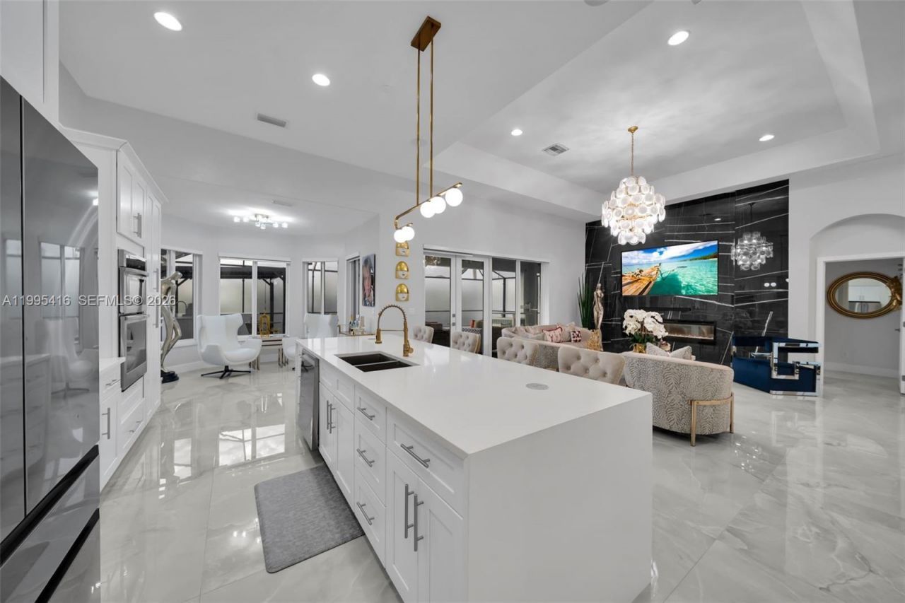 1024 NW 23 , Cape Coral, FL 33993 Photo