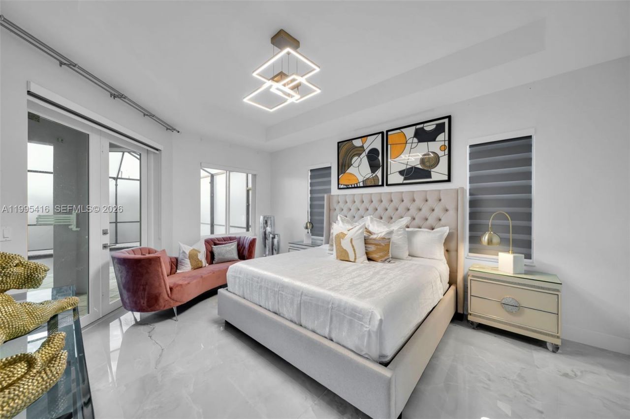 1024 NW 23 , Cape Coral, FL 33993 Photo