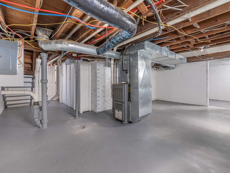 107 N Clairmont Avenue, Springfield, OH 45503 Photo 31