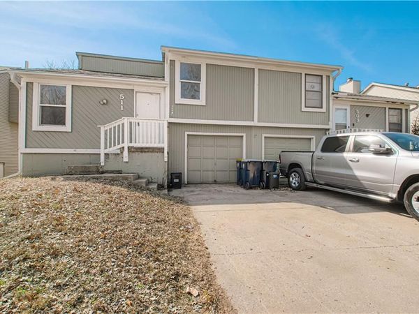 511 E 97th Terrace, Kansas City, MO 64131