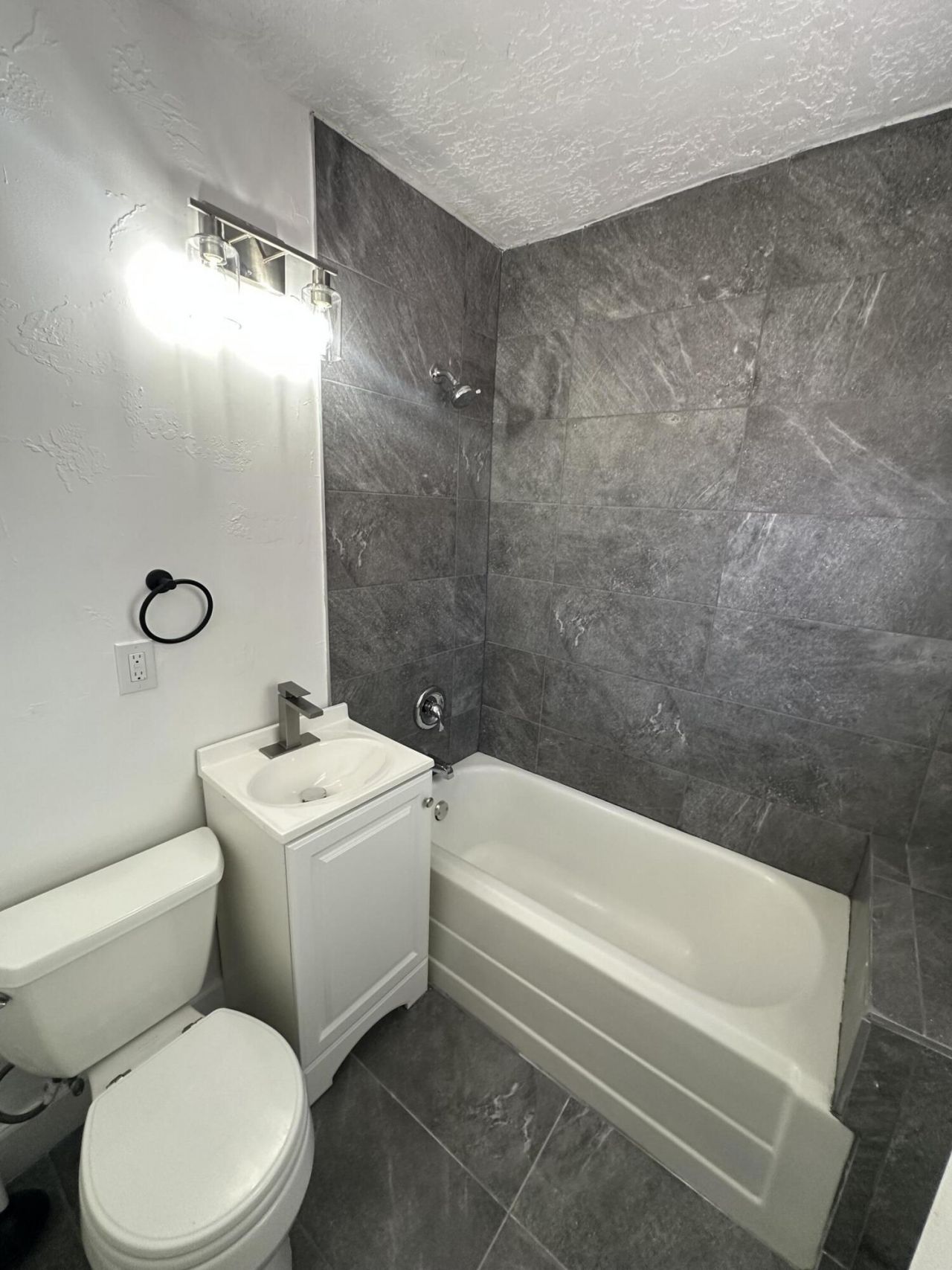 813 Marquette Avenue Nw, Albuquerque, NM 87102 Main Photo