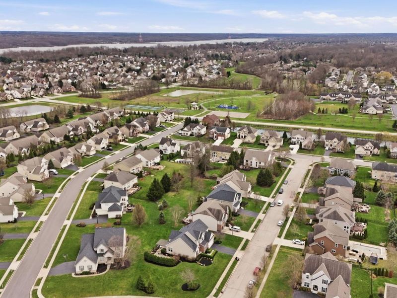 6399 Dorchester Drive, Westerville, OH 43082 Photo 80