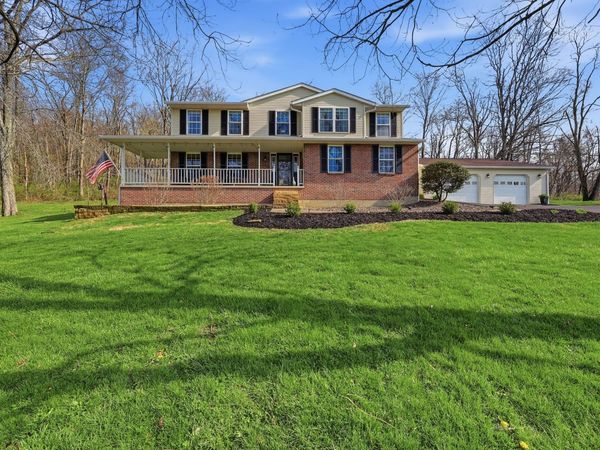 3340 Colonel Jackson Drive, Zanesville, OH 43701