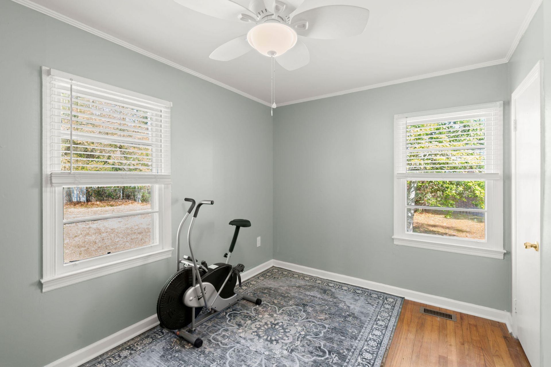 315 George Street Photo 18