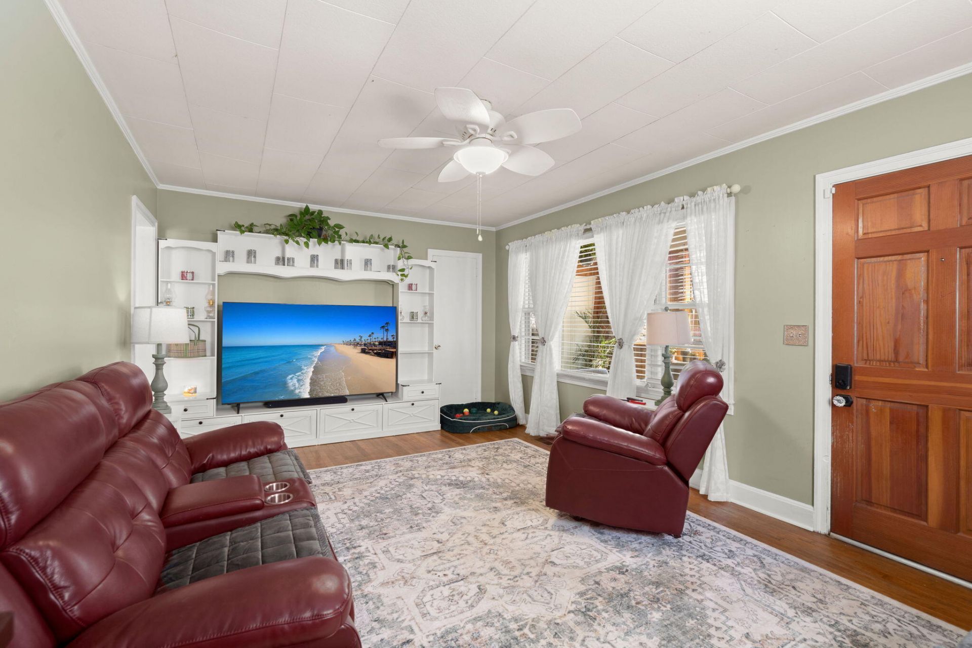 315 George Street Photo 7