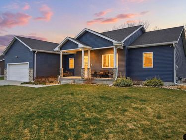 2806 21st Avenue, Central City, NE 68826