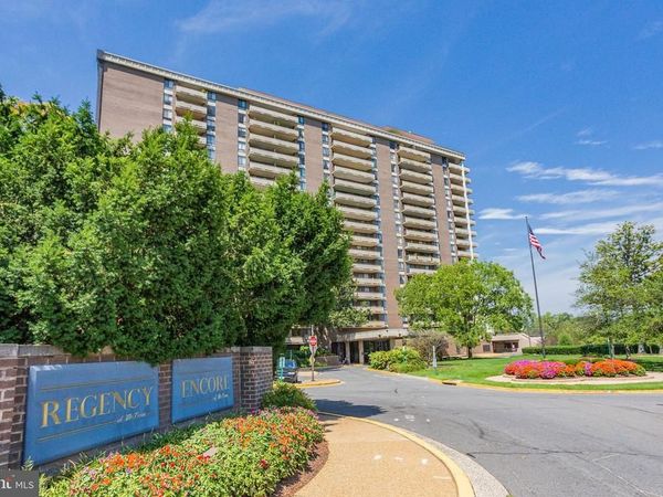 1800 OLD MEADOW ROAD, Unit 713, MCLEAN, VA 22102
