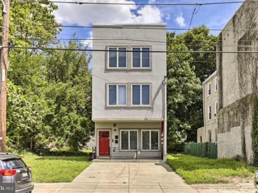 679 N 11th Street, Unit A, Philadelphia, PA 19123 Main Photo